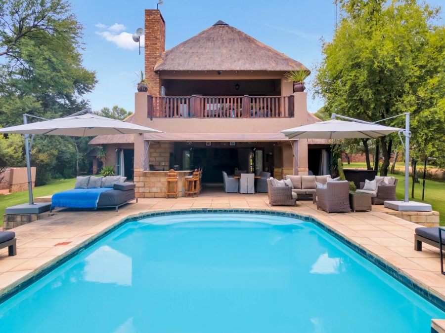 5 Bedroom Property for Sale in Boschenvaal River Front Lodges Free State